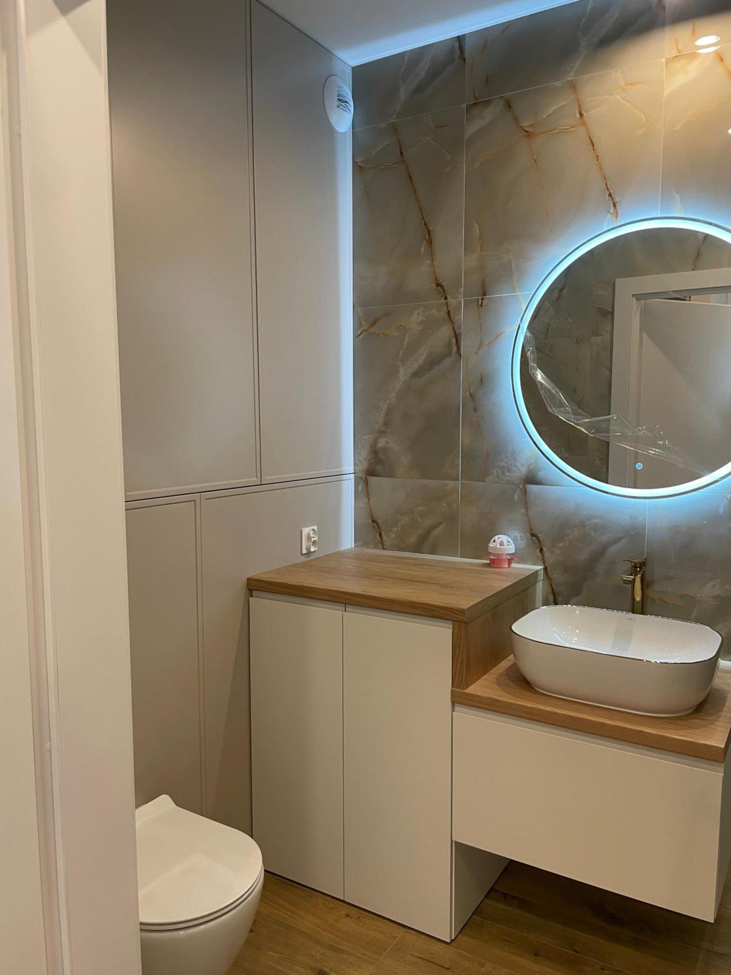 Z Widokiem Na Jezioro I Garazem Apartment Poznan