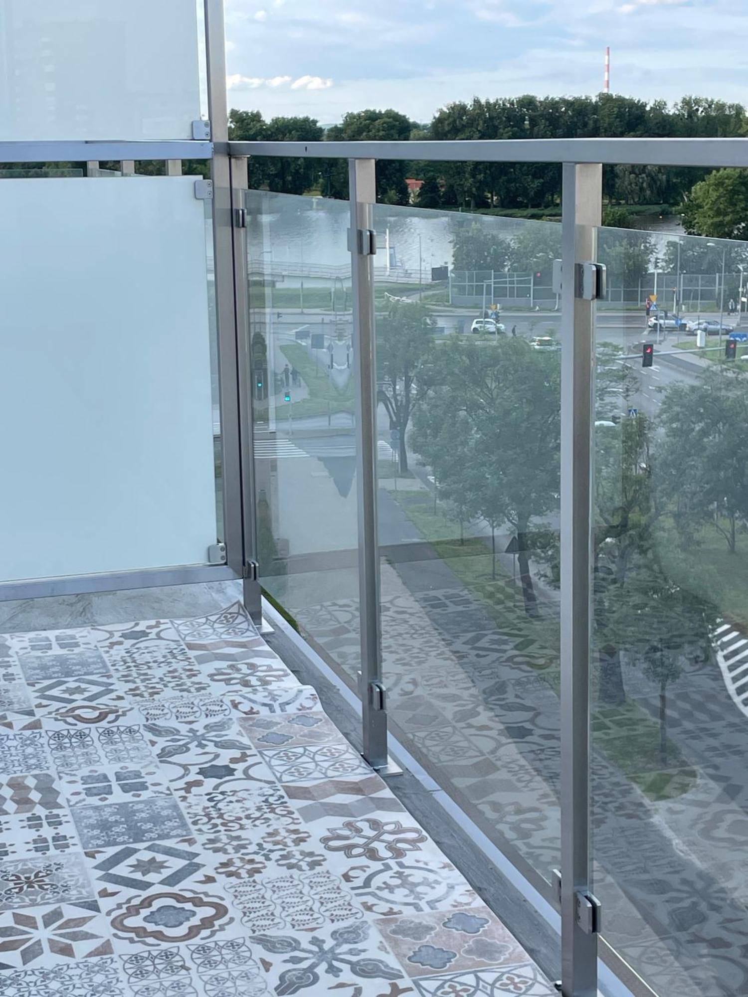 Z Widokiem Na Jezioro I Garazem Apartment