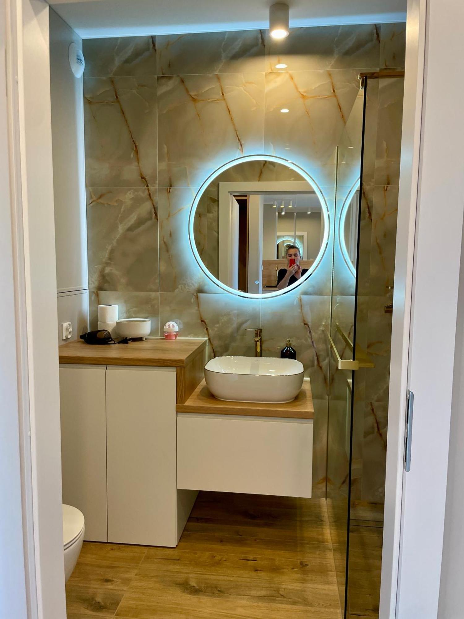 Apartamento Z Widokiem Na Jezioro I Garazem *